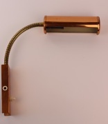 Kinkiet metalowy na elastycznym mosiężnym ramieniu - lata 50/60