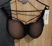 Krisline na bardzo duży biust 75K