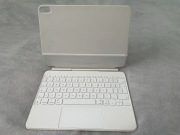 Magic Keyboard do iPad Air 11" (M3/M2) – EN (intern), biały, stan bdb