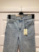 Levi's 720 SKINNY 26 X28 Jeansy