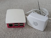 Raspberry P1 2B V1.1 z orginalną obudową i zasilaczem