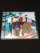 Bayer Full , Od wesela do wesela