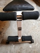 Deska do brzuszków firmy Ketler.