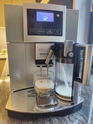 DeLonghi Perfecta ESAM5600 Cappuccino Graphic Touch - nowy zaparzacz