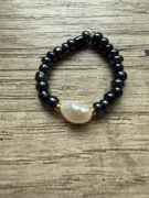 Pierścionek z koralików szklanych i perła słodkowodna hodowlana