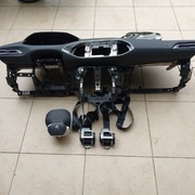 Kokpit ,deska Peugeot 308 t9 II 