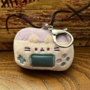 Pusheen breloczek Gund Gameboy