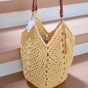 Bananowa torebka w stylu boho na szydełku. Rękodzieło.