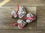 Serce wiklinowe z wstążką białe