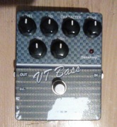 TECH21 SANSAMP VT BASS OVERDRIVE DISTORTION PREAMP 