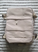 Plecak turystyczny podręczny do samolotu pakowny i pojemny khaki 40x30x20