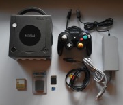 GAMECUBE PICOBOOT KOMPLET -  PAD + SDLOADER + SD 64GB +KARTA PAMIĘCI 
