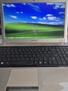 Laptop SAMSUNG 4V511 używany złoty