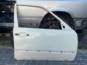 Drzwi przód prawe MERCEDES 124
