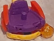 Pojazd zabawka+postać  (z Super Zinks)