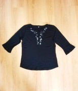 Damska czarna bluzka z haftem przy dekolcie i falbanką przy rękawie M