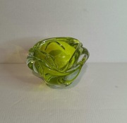 Miska, popielnica szklana, limonkowy, Czechy, Chribska