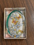 Śliczny szklany przycisk do papieru w pudełku MAY