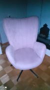 Fotel różowy  nowy