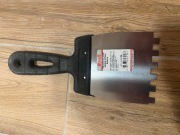 Szpachelka do kleju zębata 100mm, ząb 8x8mm