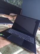 Nowy laptop MSI SUMMIT E16 AI z rysikiem i ekranem obracanym i dotykowym