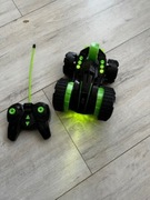 Zdalnie sterowany głośny wariat na 5 kółkach