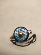 Elektrozawór Pneumatyczny 12V DC – Model 2W025-08 + Tłumik i Złączka