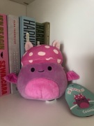 Squishmallows Cosimo nietoperz grzybek maskotka