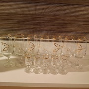 Kieliszki do wina i małe vintage zestaw