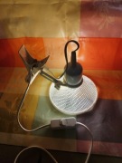 Lampka że spinaczem fajna retro 