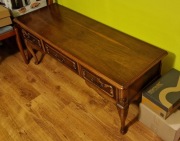 Ekskluzywna Komoda TV w Stylu Ludwikowskim – Lite Drewno