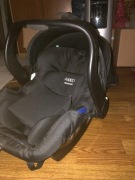 Fotelik samochodowy Axkid Modukid infant+ Baza Isofix+ Axkid MINIKID czarny