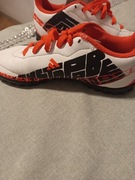 Buty halówki stan dobry z śladami użytkowania firma Adidas rozmiar o34