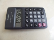 Kalkulator CASIO HL-815L