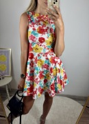 Sukienka koktajlowa w kwiaty S 36 na lato letnia na okazje rozkloszowana