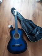 Gitara "Craftman" z pokrowcem, stroikiem i kostką.