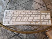 Nowa bezprzewodowa klawiatura 3-w-1 Bluetooth / 2.4 GHz / USB