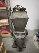 Przemysłowa maszyna do rozdrabniania / mielenia materiałów