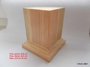 Podstawka drewniana z podwyższeniem cokół pod modele figurki