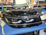 Prawy reflektor przedni Volkswagen tiguan (małe pęknięcie)