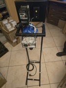 Silnik elektryczny + motoreduktor+ falownik Hitachi wl 200 inverter