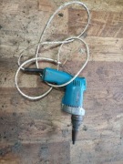 Zakretarka sieciowa makita