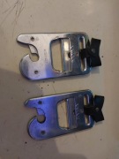 Klamry zapięcia pasów Volvo p1800 Vintage