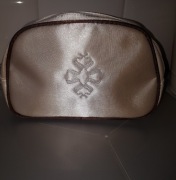 Kosmetyczka L'oreal beż nowa śliczna