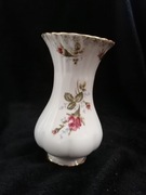 Wazon wysokość 15cm z czasów PRL  porcelana z Chodzież