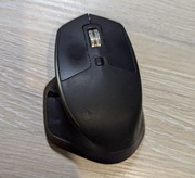 Logitech MX MASTER z odbiornikiem - uszkodzony gumowy przycisk