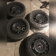 Stalowe felgi z oponami Audi A3 