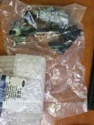 Zamek pokrywy silnika Ford Focus Mk2 - 1355231 Zestaw naprawczy