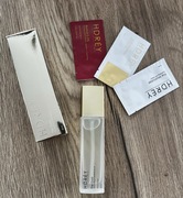 Suchy olejek liftingujący The Gold do twarzy i ciała z olejem arganowym