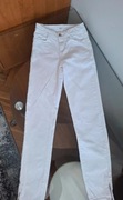 białe  spodnie Sinsay rozmiar 32